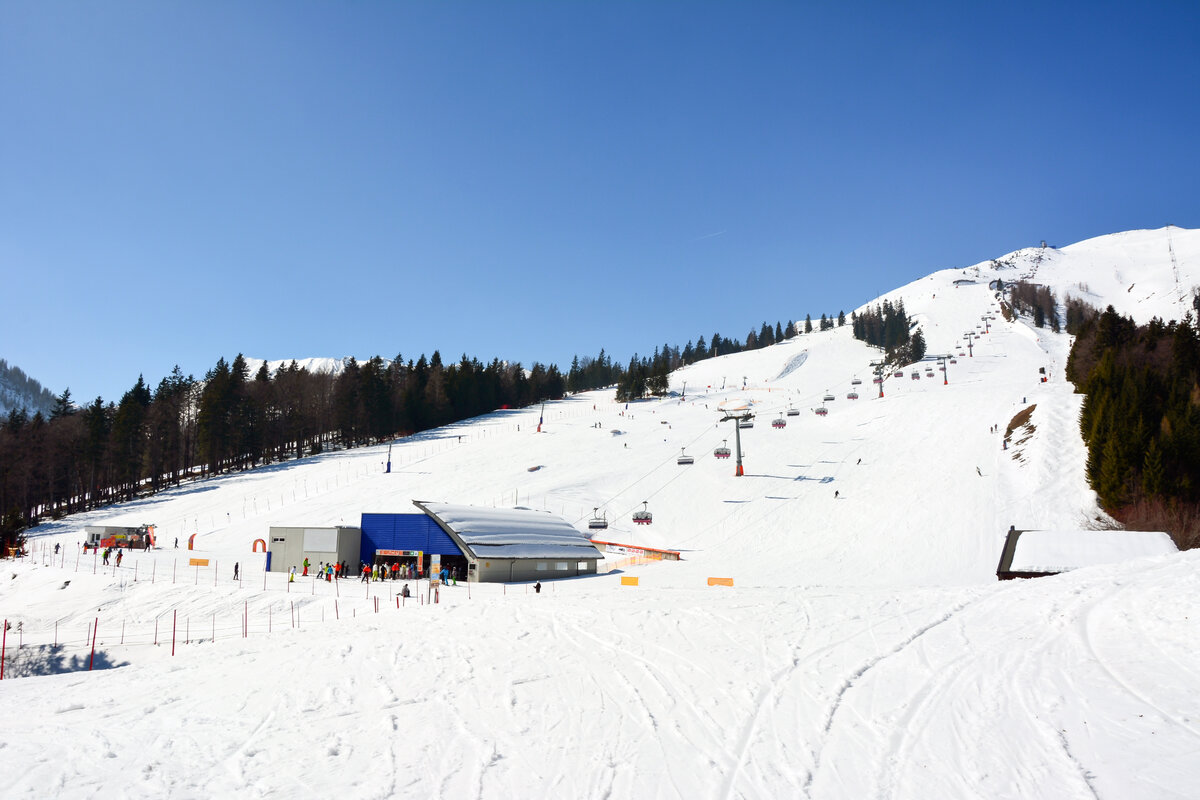 Kamper na narty - zimowe wyprawy w Alpy i Tatry