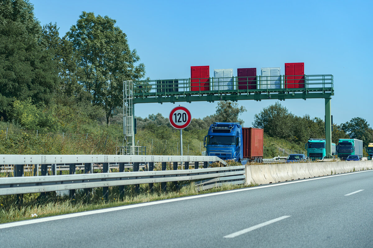 Opłaty drogowe i winiety w Europie dla kamperów