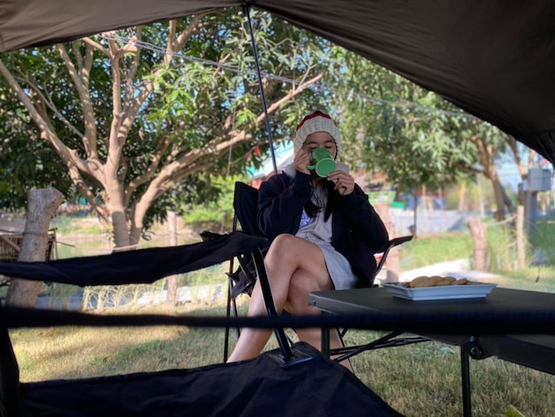 Markiza kamperowa - relaks na świeżym powietrzu