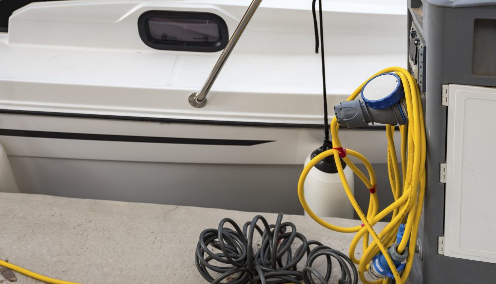 System 12V vs 24V w kamperze - kiedy warto zmienić napięcie